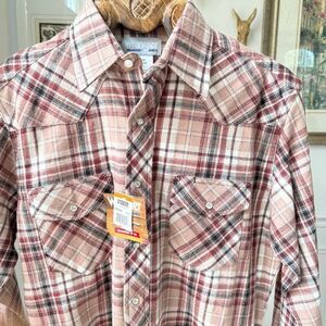 NWT Wrangler Western Style Plaid Flannel Snap Front Shirt M